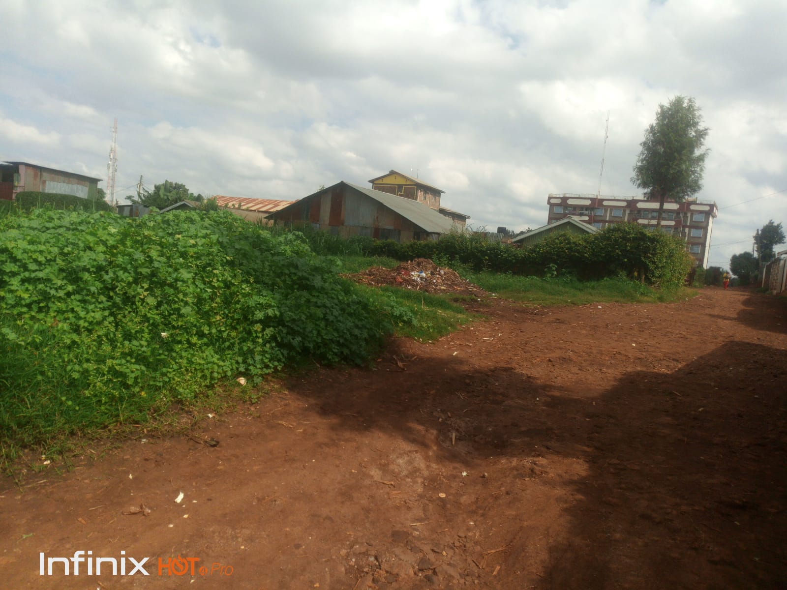 Plot for sale, Wangige shopping centre